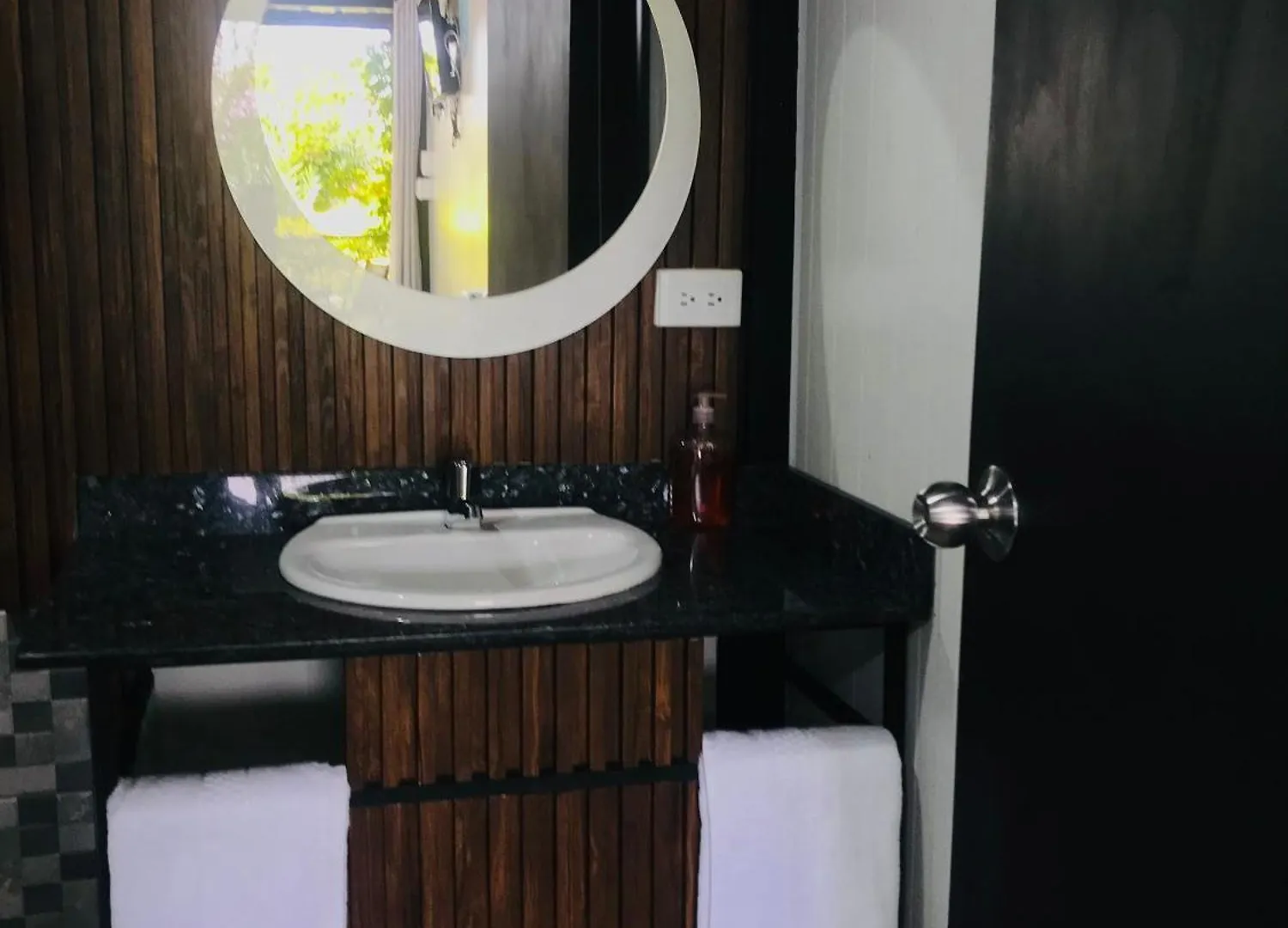 ***  Hotel & Golf Isak Aeropuerto Rionegro Colombia